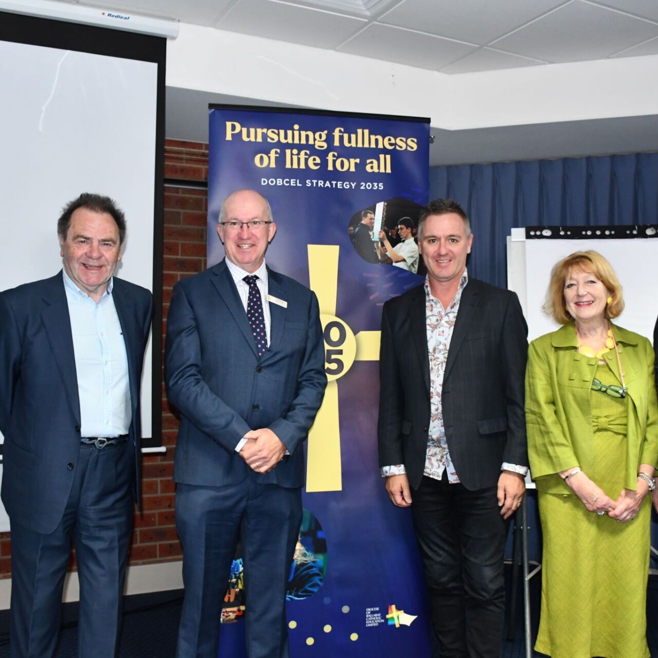 Pictured (left to right): Professor of Educational Leadership - Pasi Sahlberg, Professor David Hopkins, DOBCEL Executive Director - Tom Sexton, Future Schools Director - Dave Runge, Educator and partner of Professor David Hopkins - Trish Franey and DOBCEL Strategy Implementation Manager - Julia Petrov. 